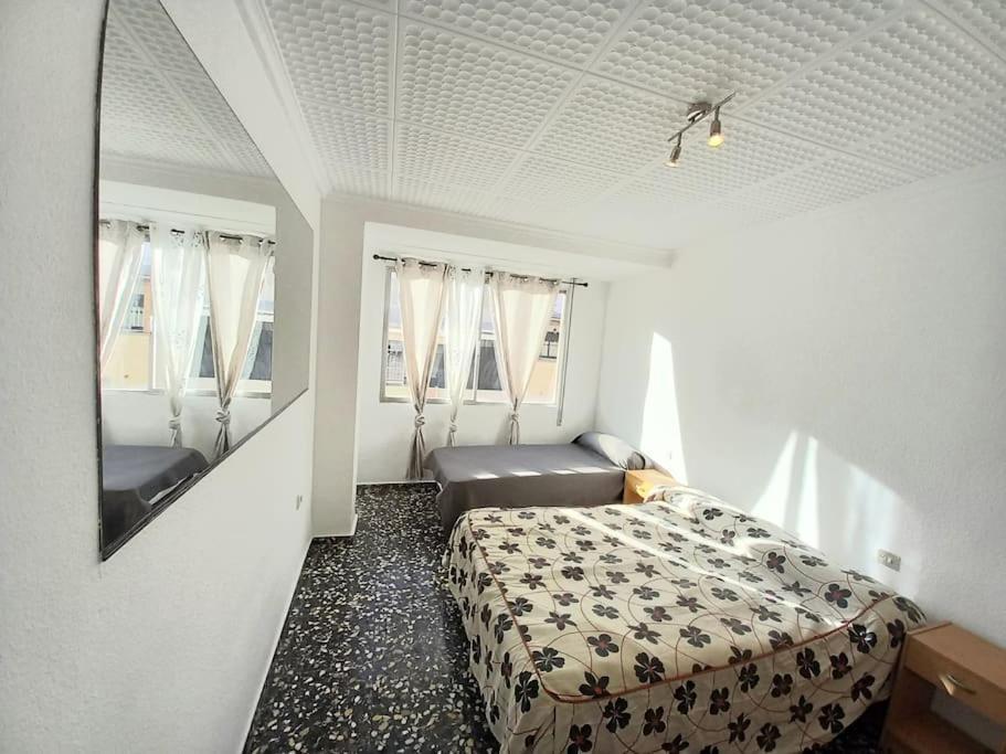 Apartment Capitan Segarra Center Alicante Luaran gambar